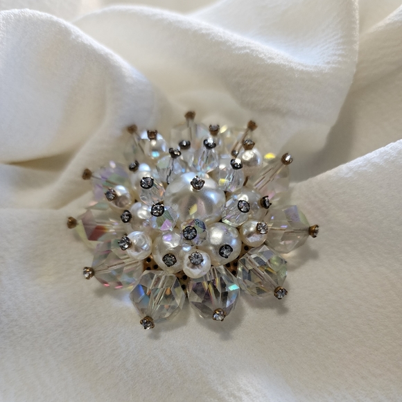 Vintage estate crystal pearl CZ broach